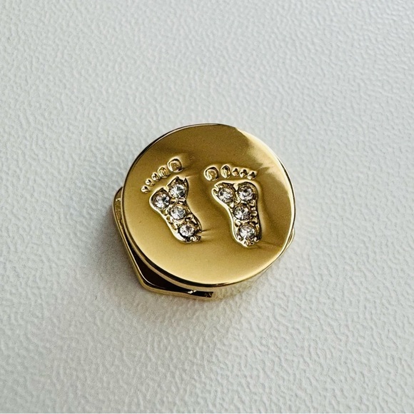 NWT Keep Collective Baby Feet Disc Charm - Gold Pave Bracelet Slider - Picture 2 of 4